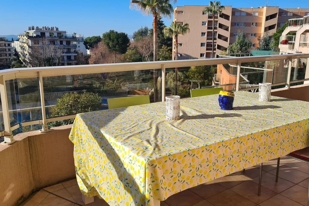 Appartement Vue Mer Sur Les Hauteurs De ニース エクステリア 写真