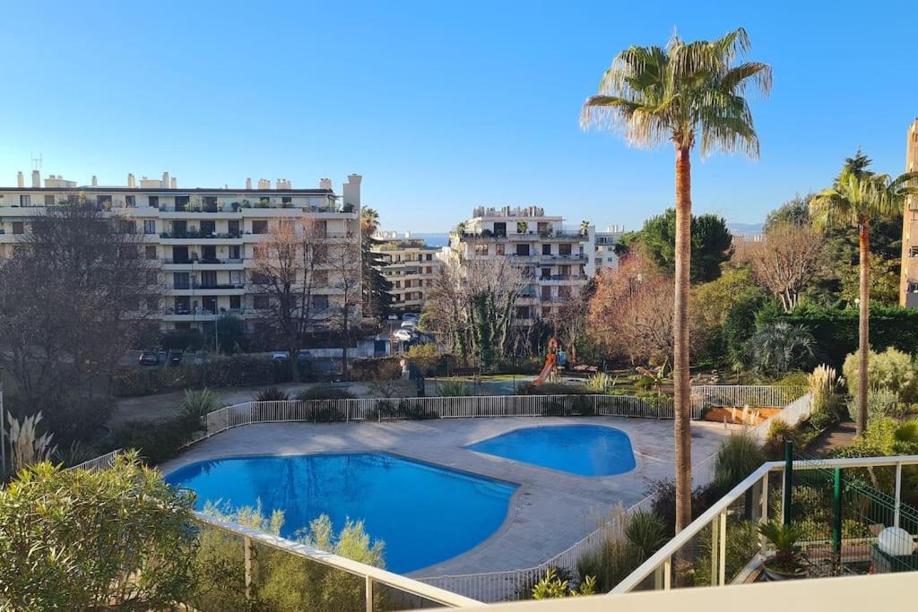 Appartement Vue Mer Sur Les Hauteurs De ニース エクステリア 写真