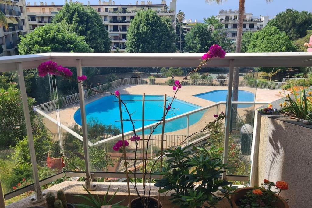 Appartement Vue Mer Sur Les Hauteurs De ニース エクステリア 写真