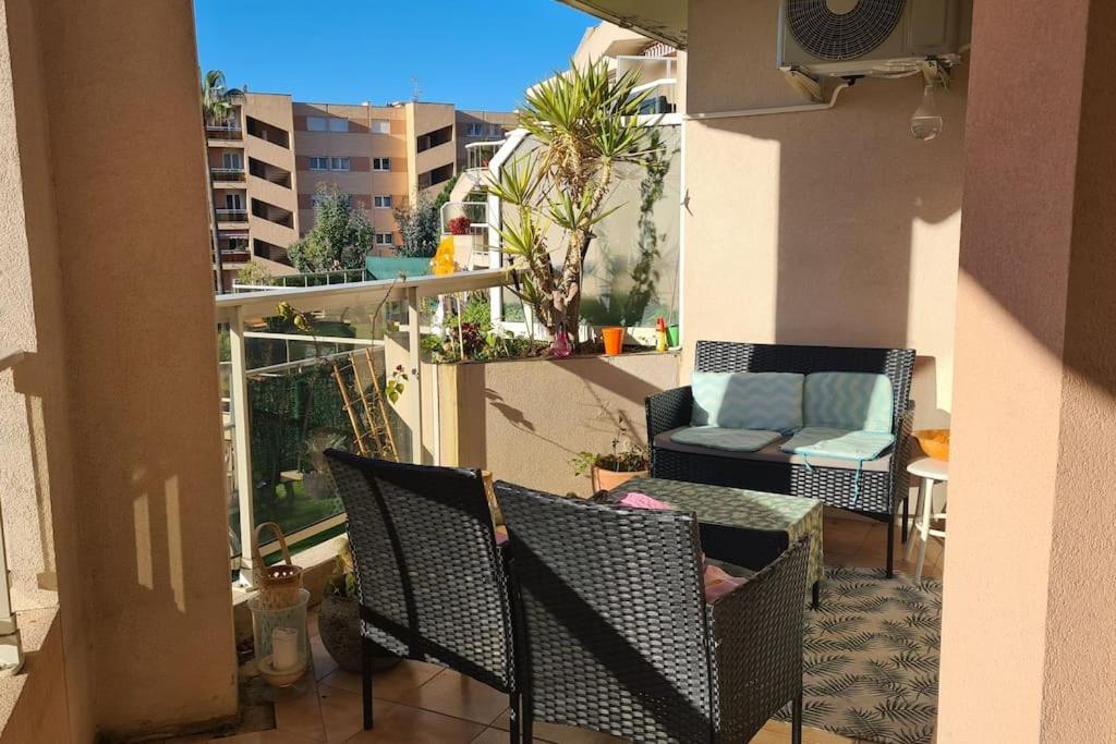 Appartement Vue Mer Sur Les Hauteurs De ニース エクステリア 写真