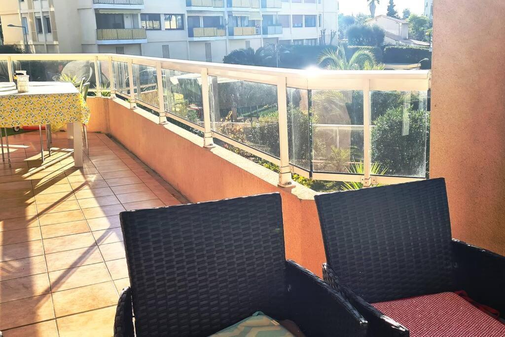 Appartement Vue Mer Sur Les Hauteurs De ニース エクステリア 写真